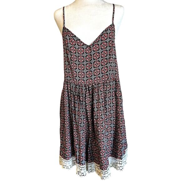 Abercrombie & Fitch Women's Large Floral Romper NWT - Picture 1 of 8